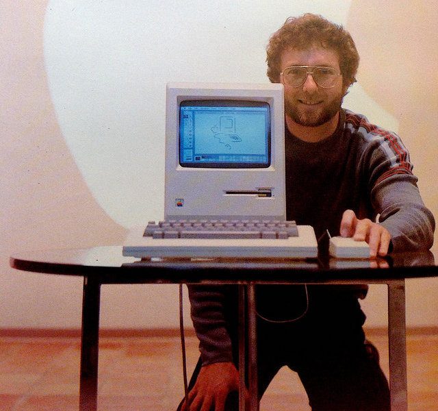 Joe Shelton with the Macintosh in the 1980s.