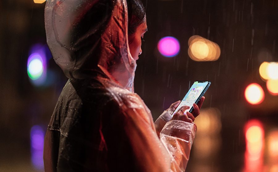 An iPhone XR promo that looks like Blade Runner.