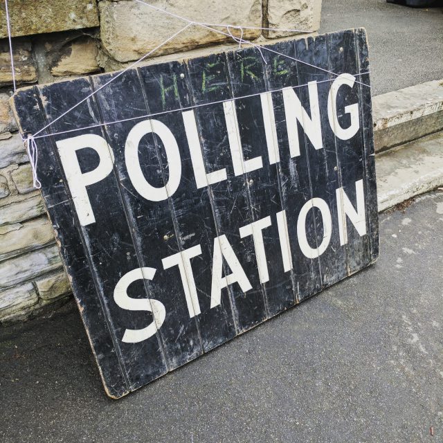 Photo of a polling station sign